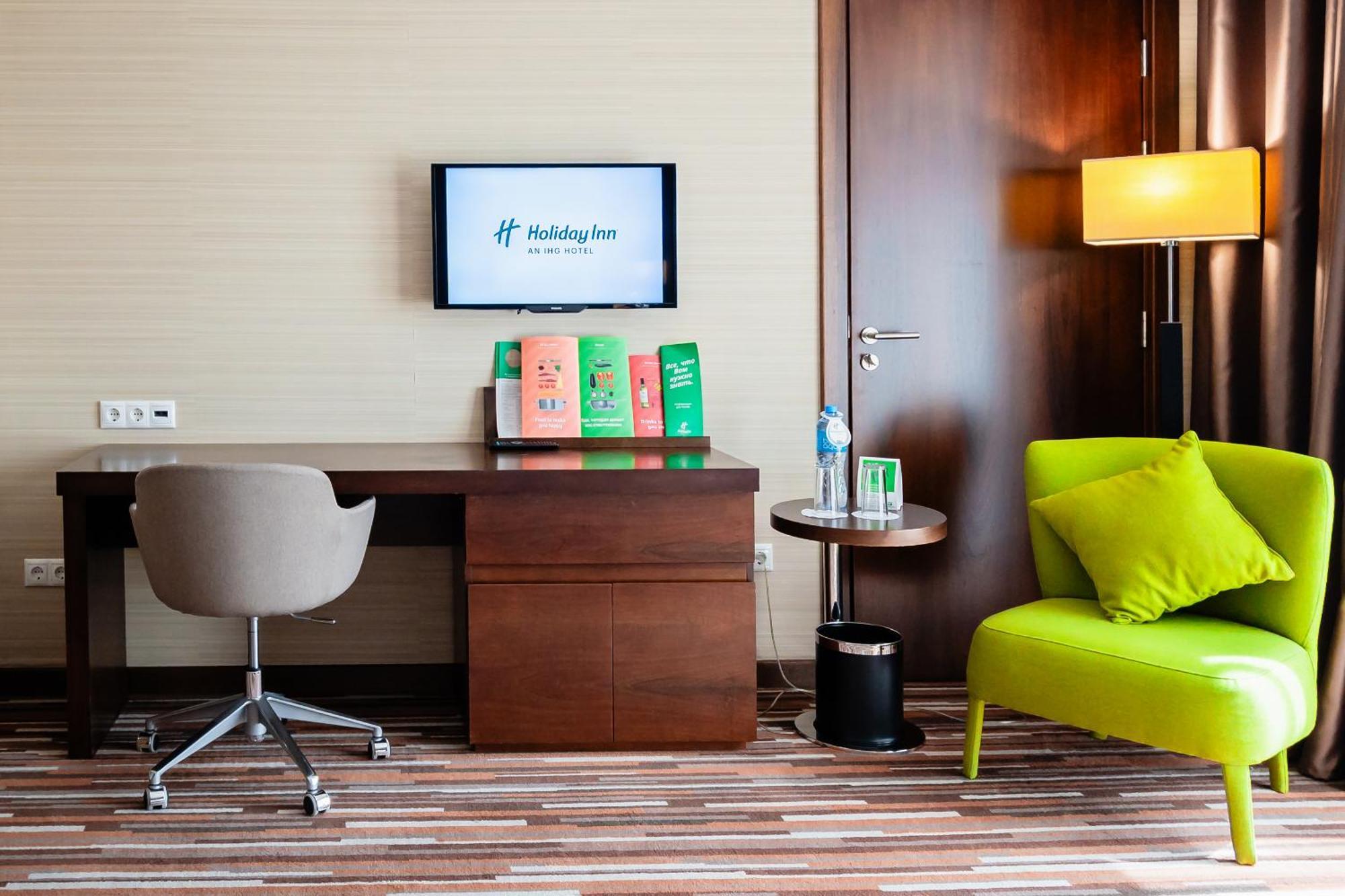 Holiday Inn Aktau By Ihg מראה חיצוני תמונה
